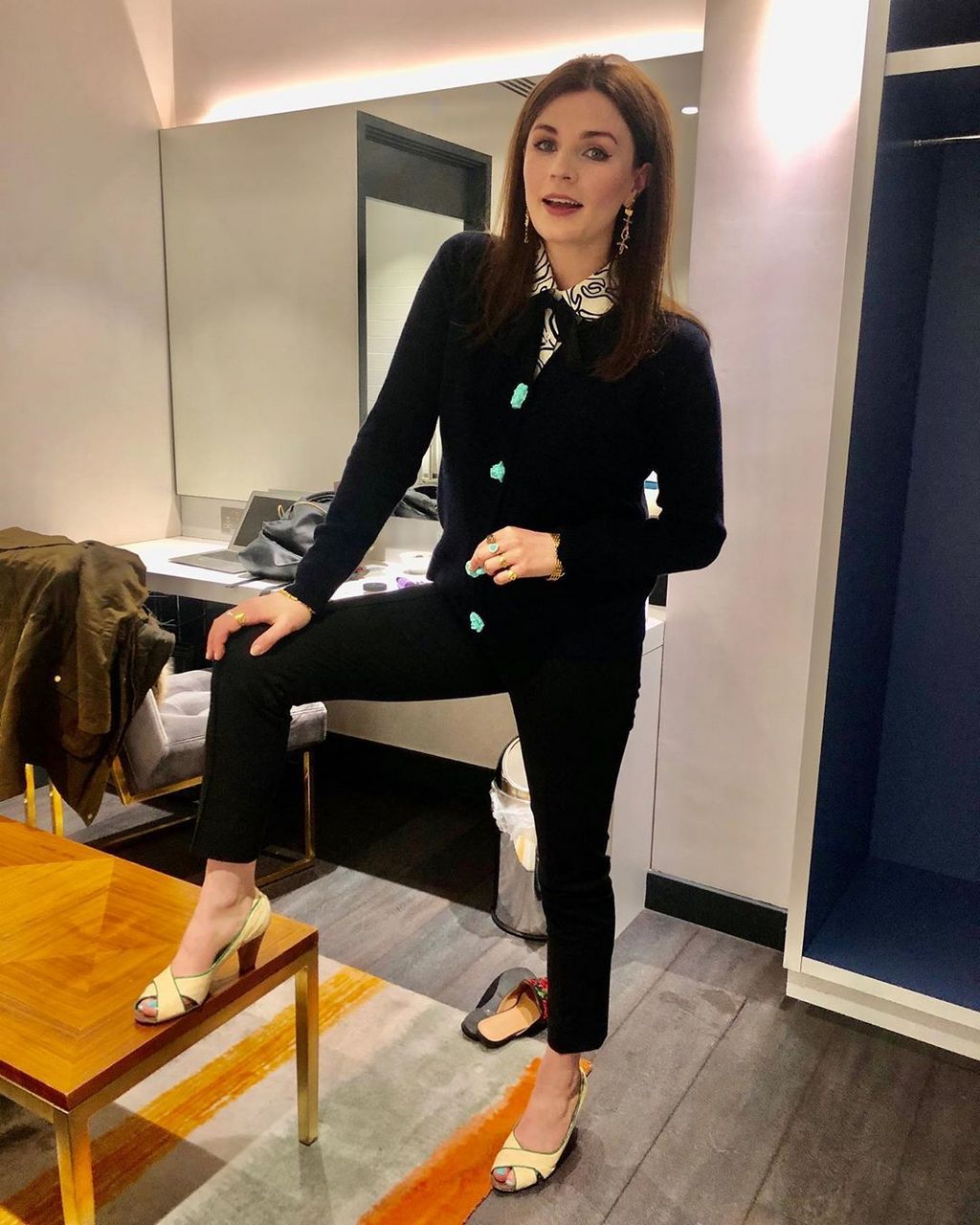 Aisling Bea Pies