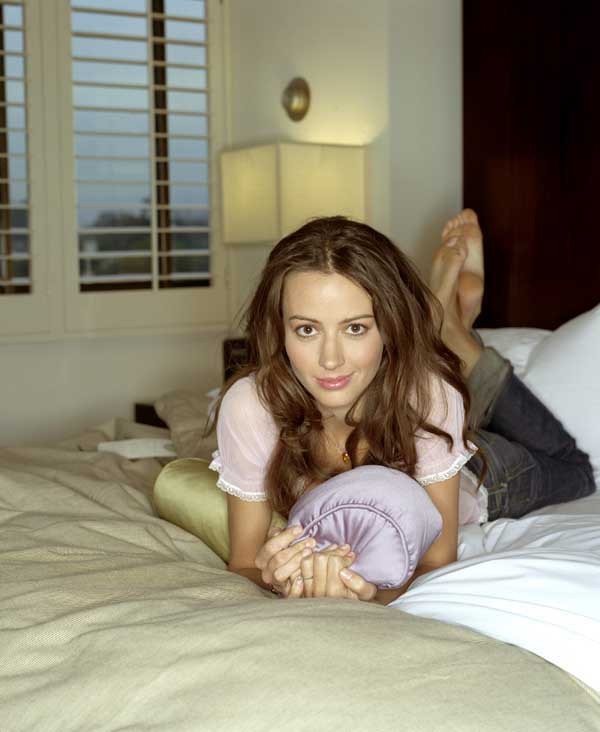 Amy Acker Pies