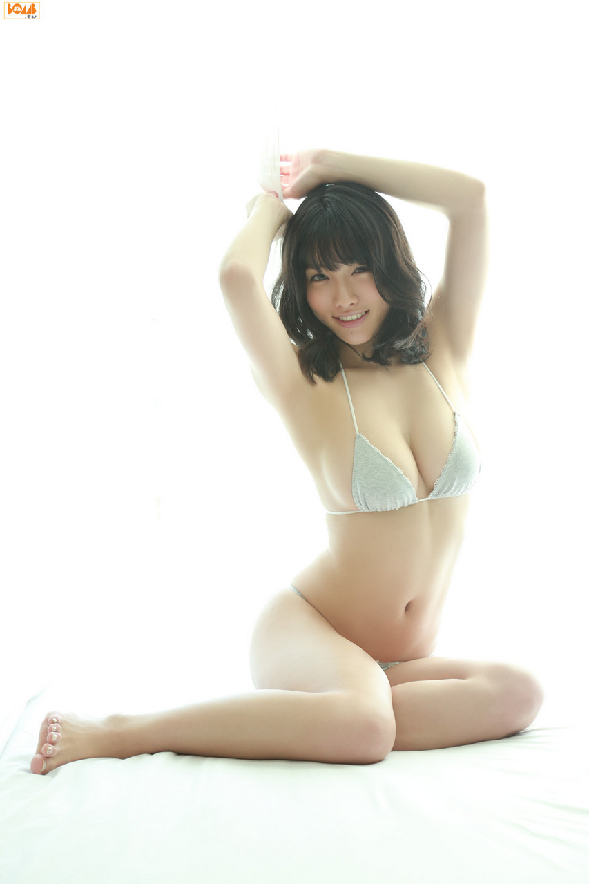 Anna Konno Pies