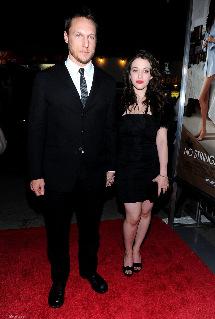 Kat Dennings Pies