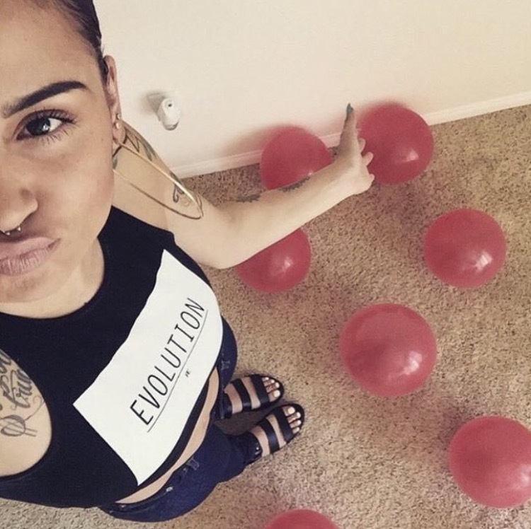 Kehlani Parrish Pies