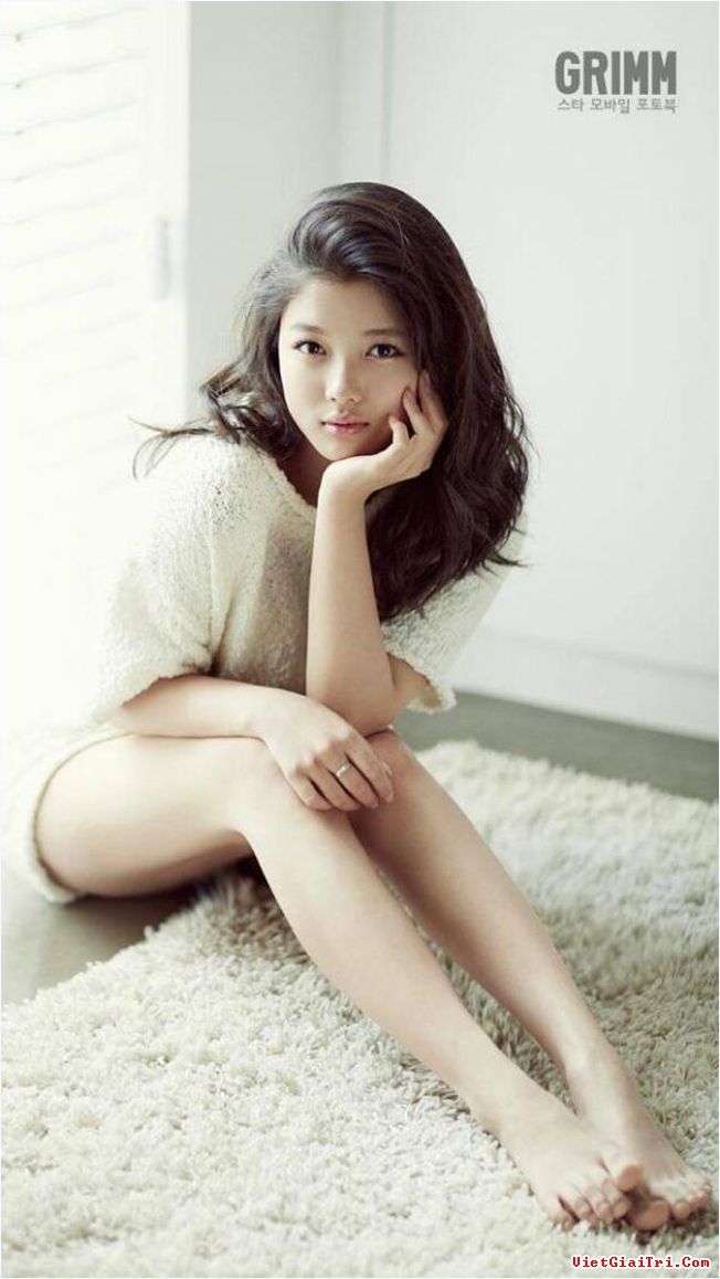 Kim Yoo Jeong Pies