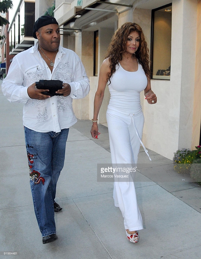 La Toya Jackson Pies