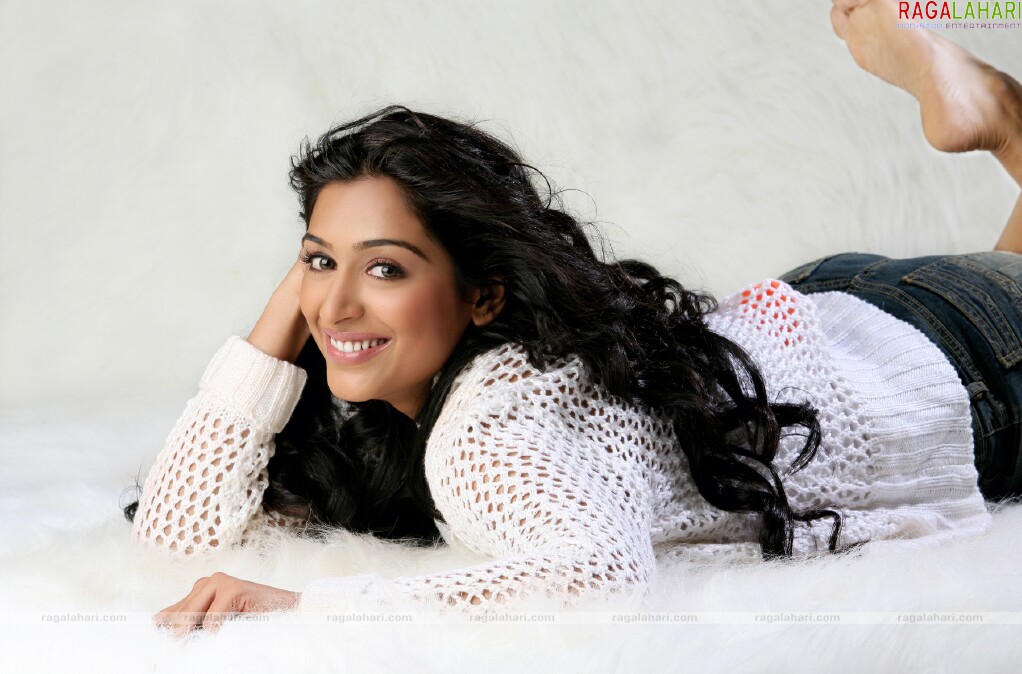 Padmapriya Pies