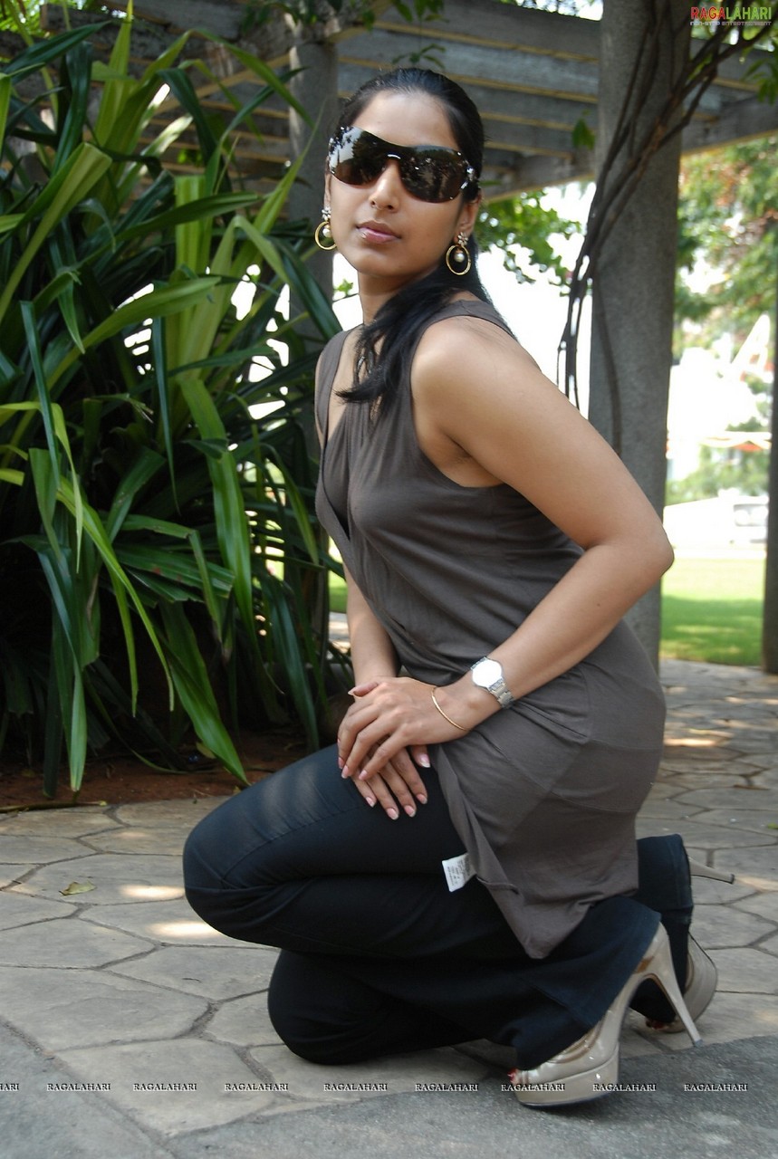 Padmapriya Pies