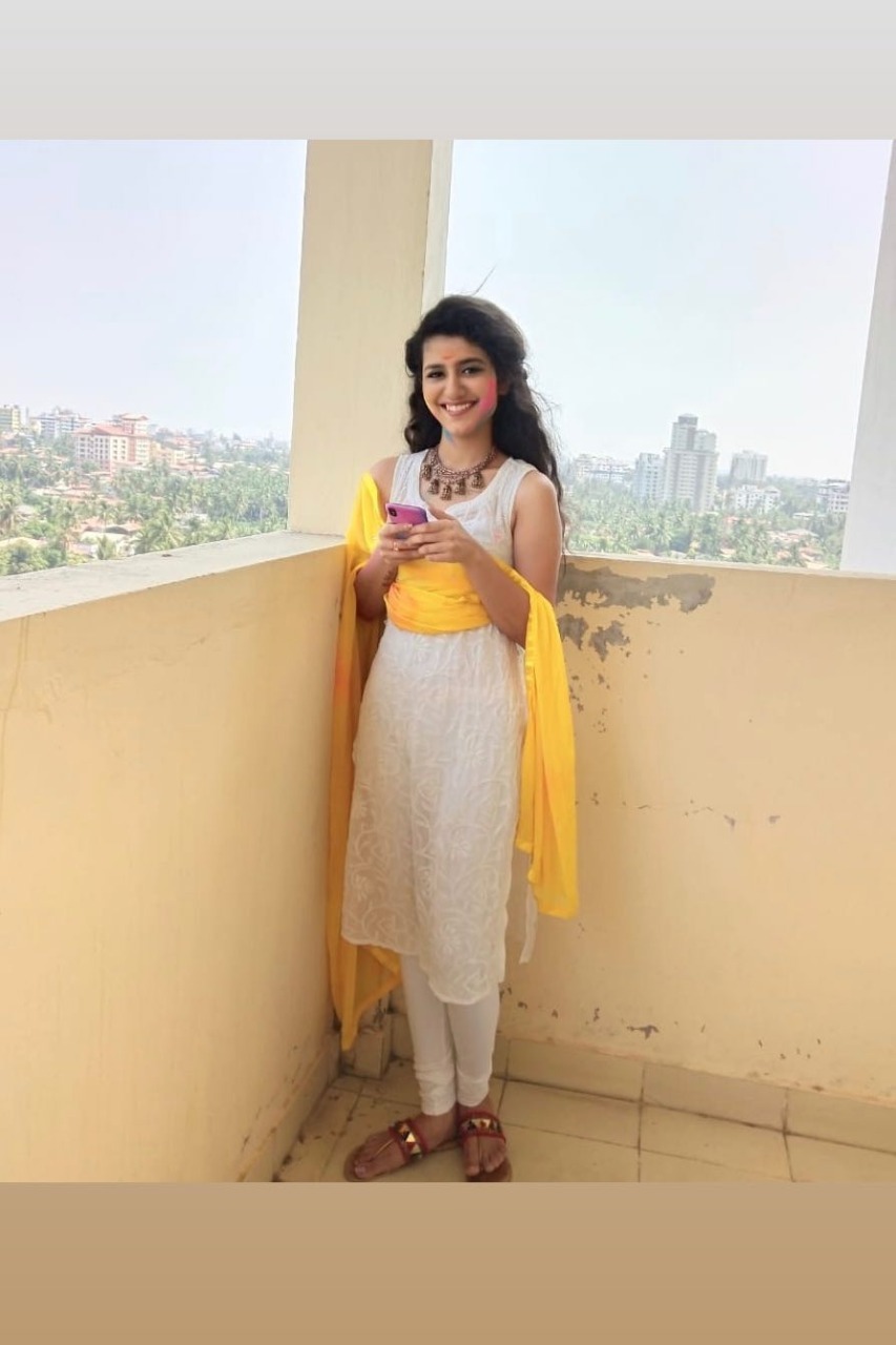 Priya Prakash Varrier Pies