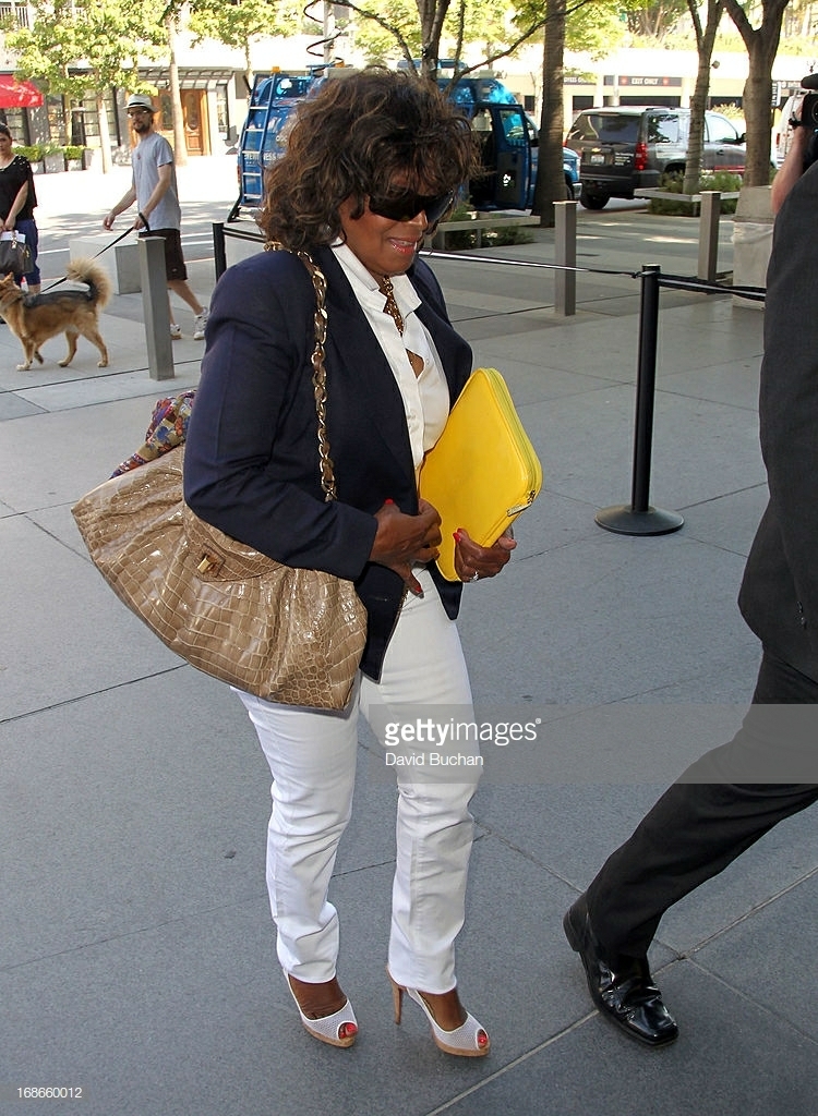 Rebbie Jackson Pies