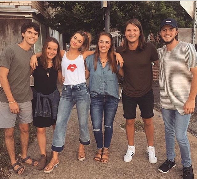 Sadie Robertson Pies