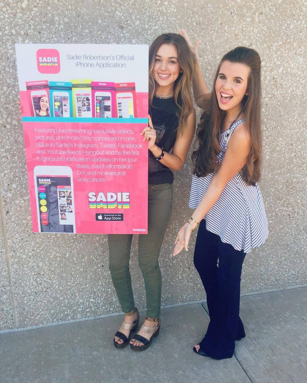 Sadie Robertson Pies