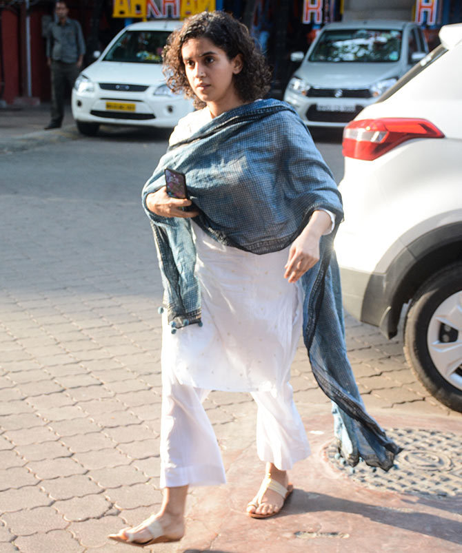 Sanya Malhotra Pies