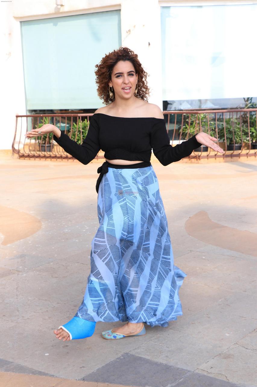 Sanya Malhotra Pies