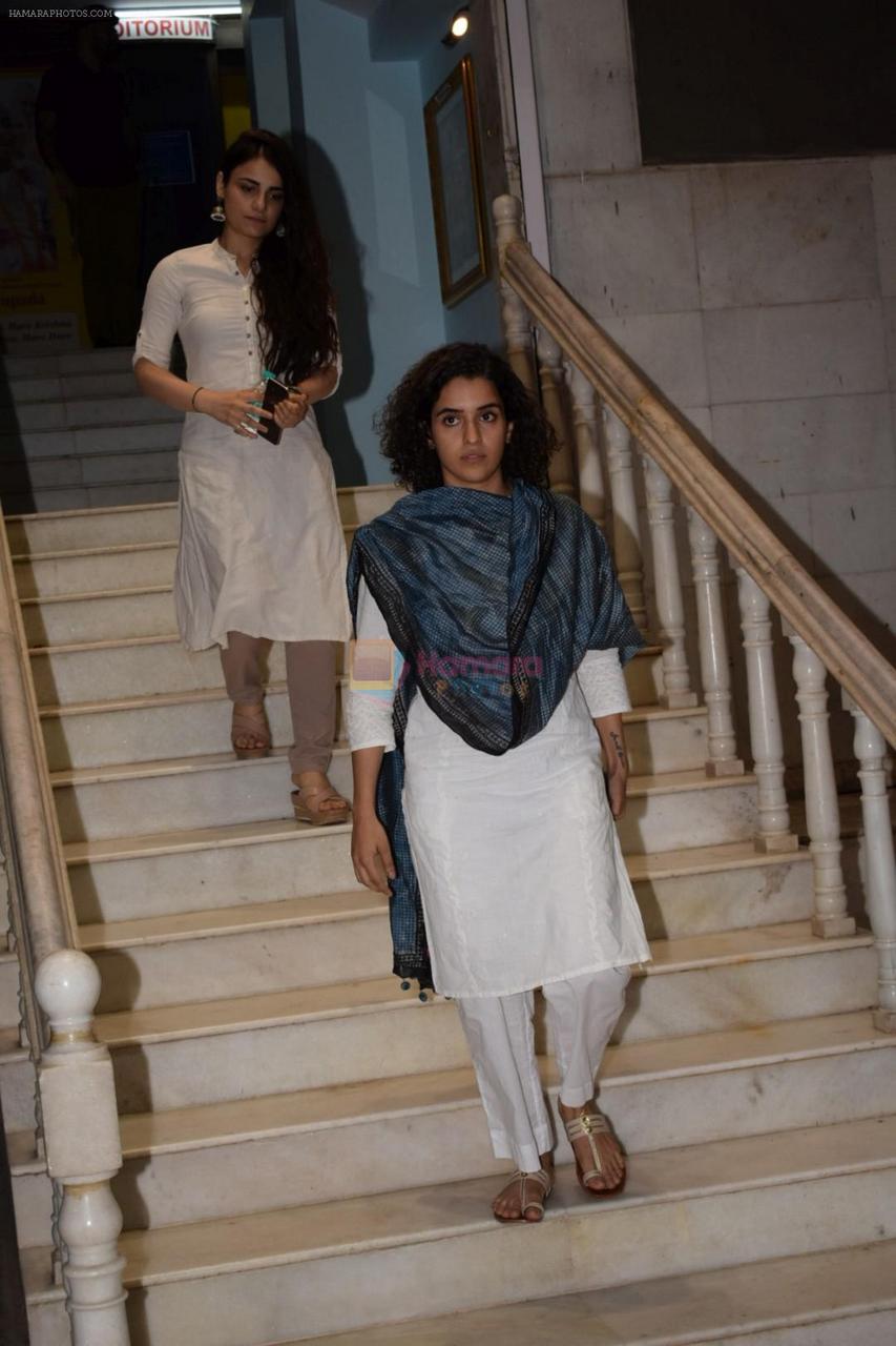 Sanya Malhotra Pies