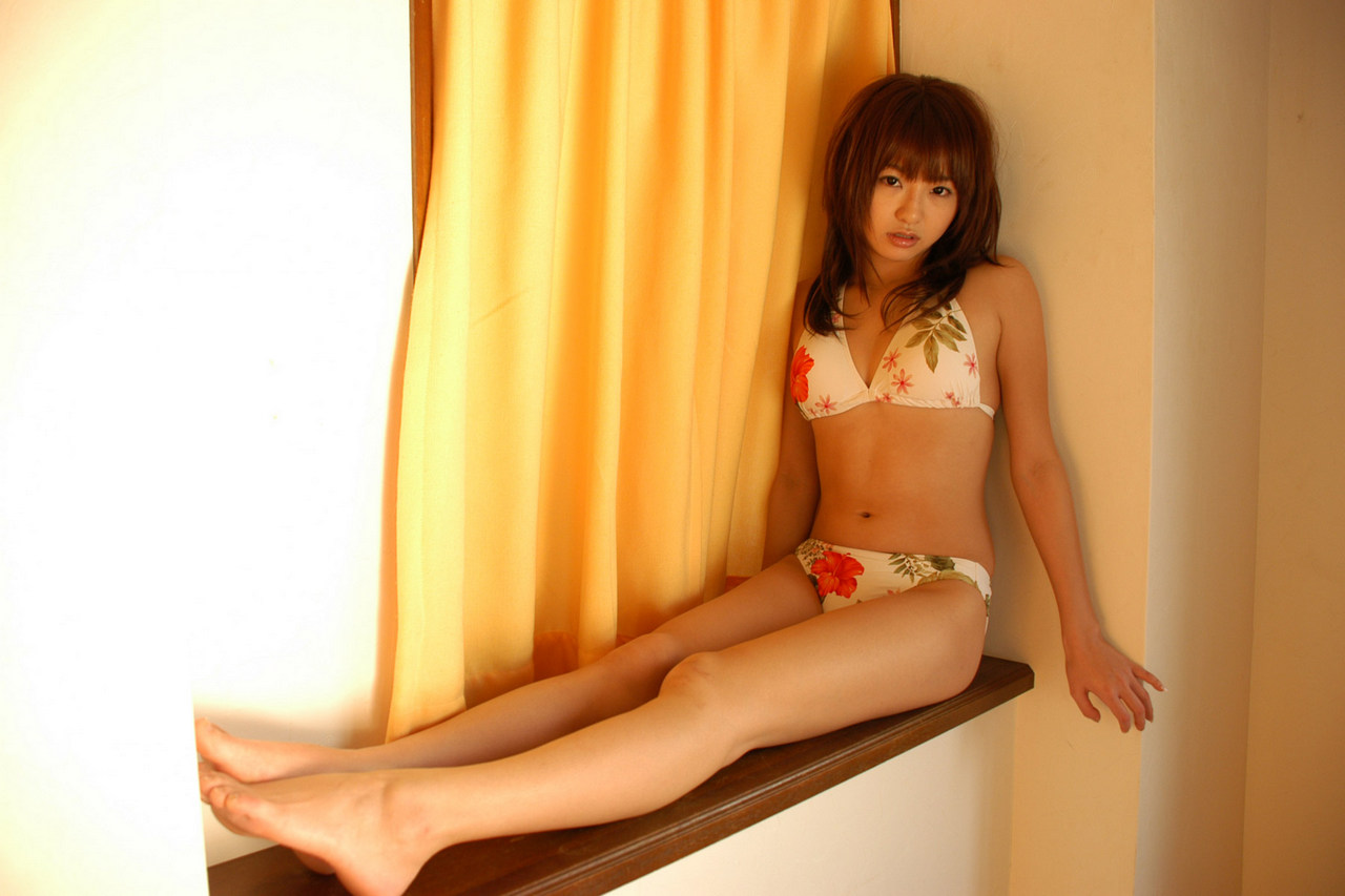 Saori Yoshikawa Pies