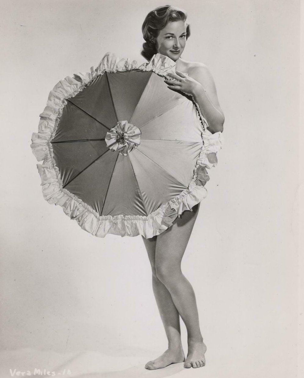 Vera Miles Pies