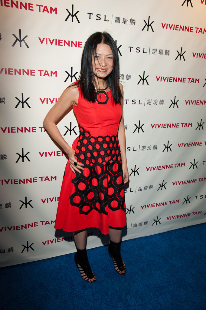 Vivienne Tam Pies