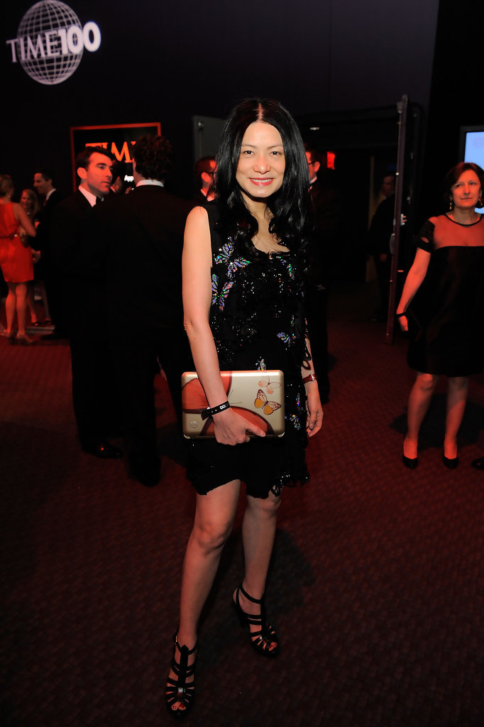 Vivienne Tam Pies