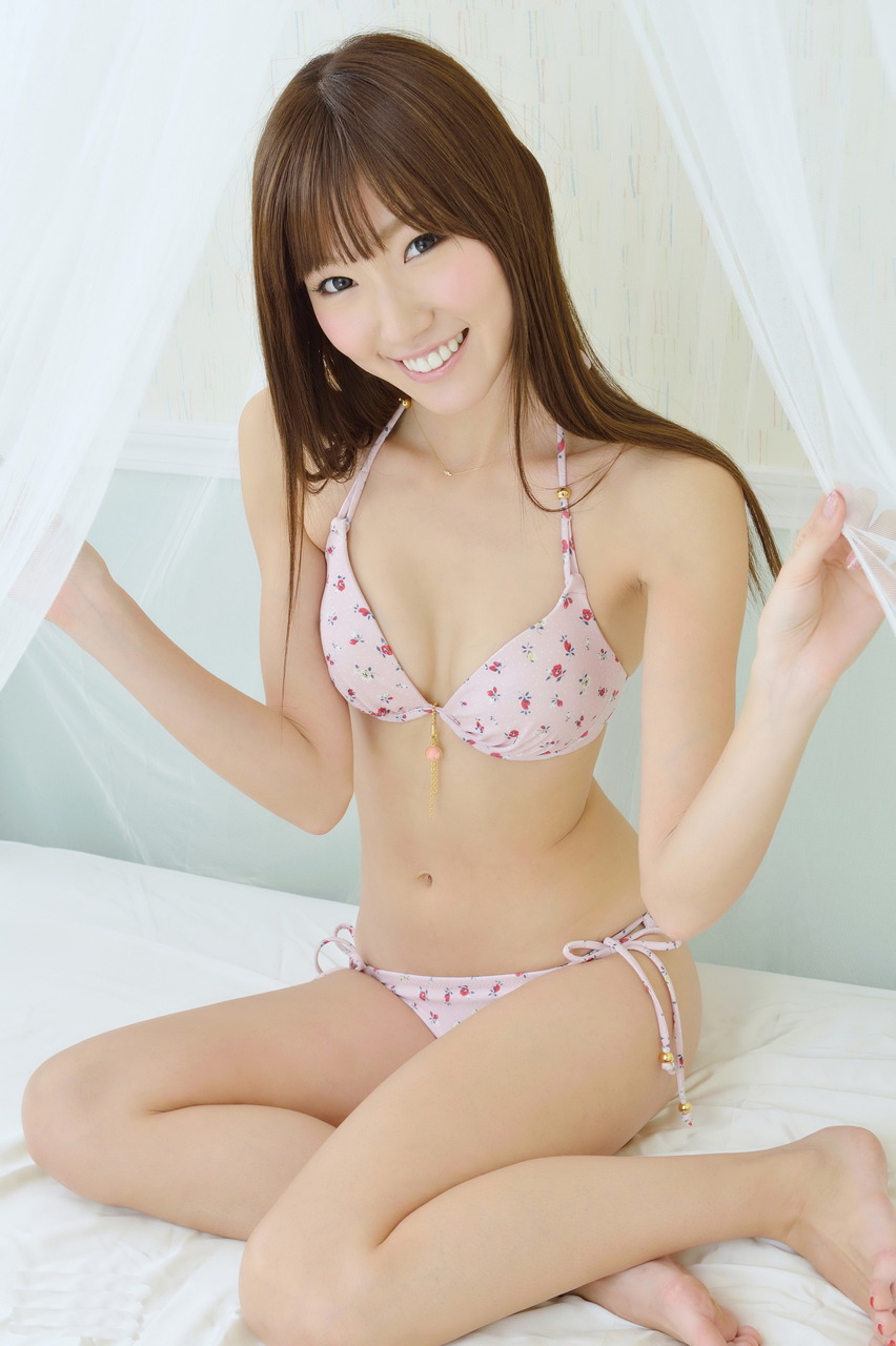 Chinatsu Minami Pies