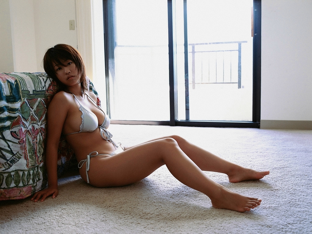 Hitomi Kitamura Pies