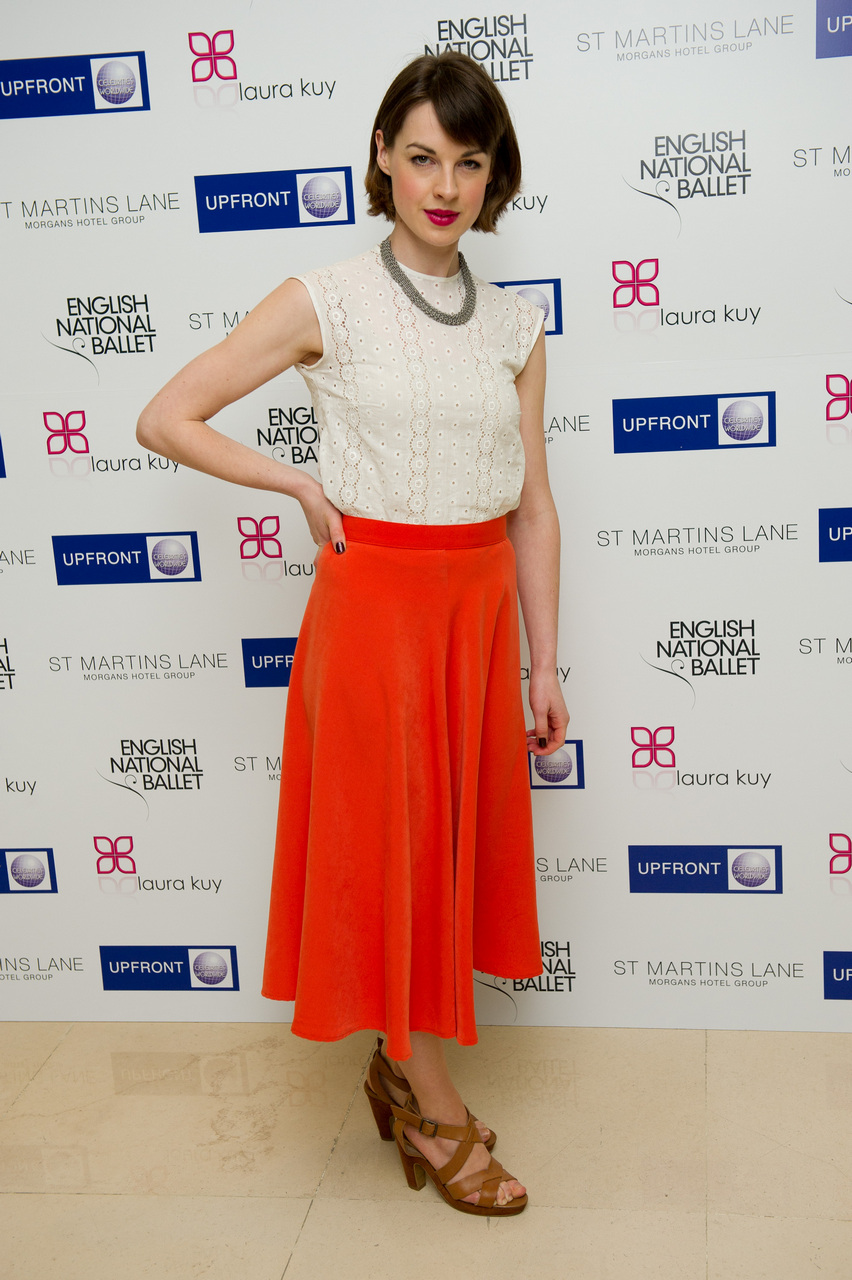 Jessica Raine Pies