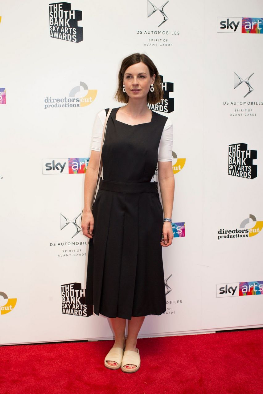 Jessica Raine Pies