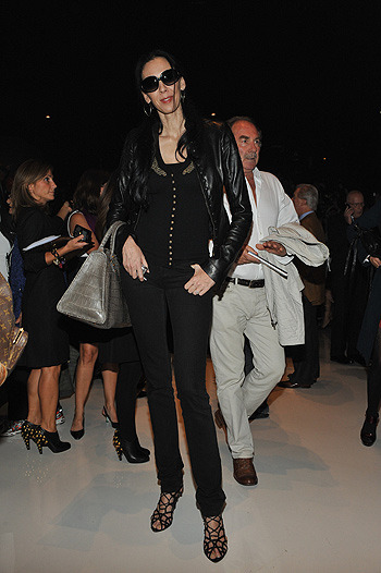 Lwren Scott Pies