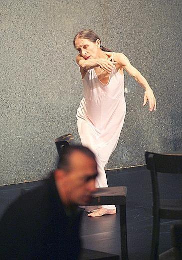 Pina Bausch Pies