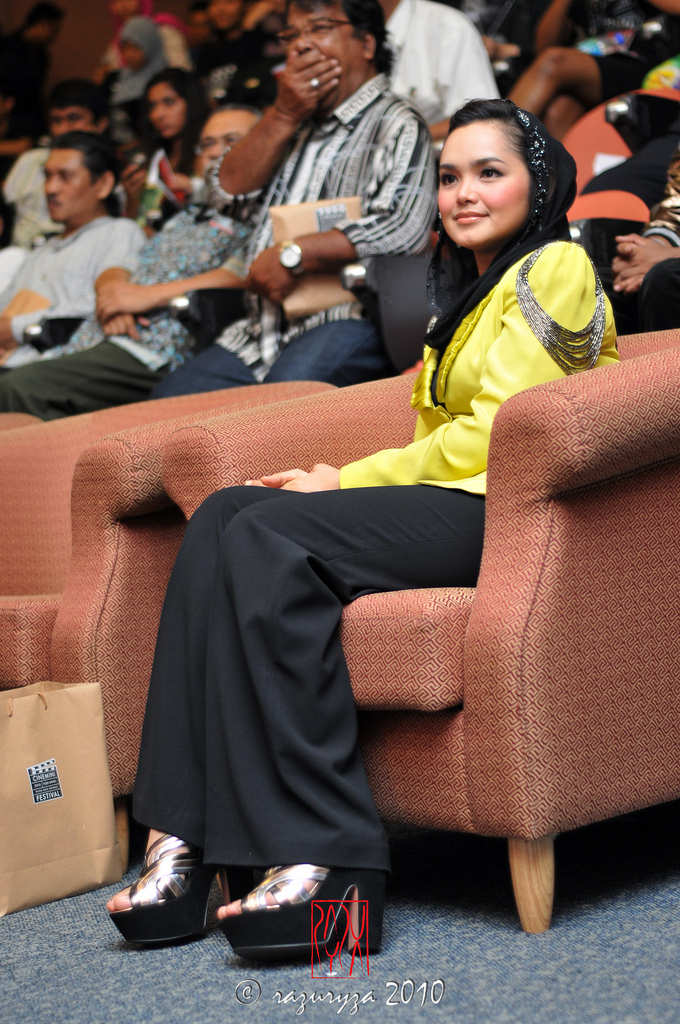 Siti Nurhaliza Pies