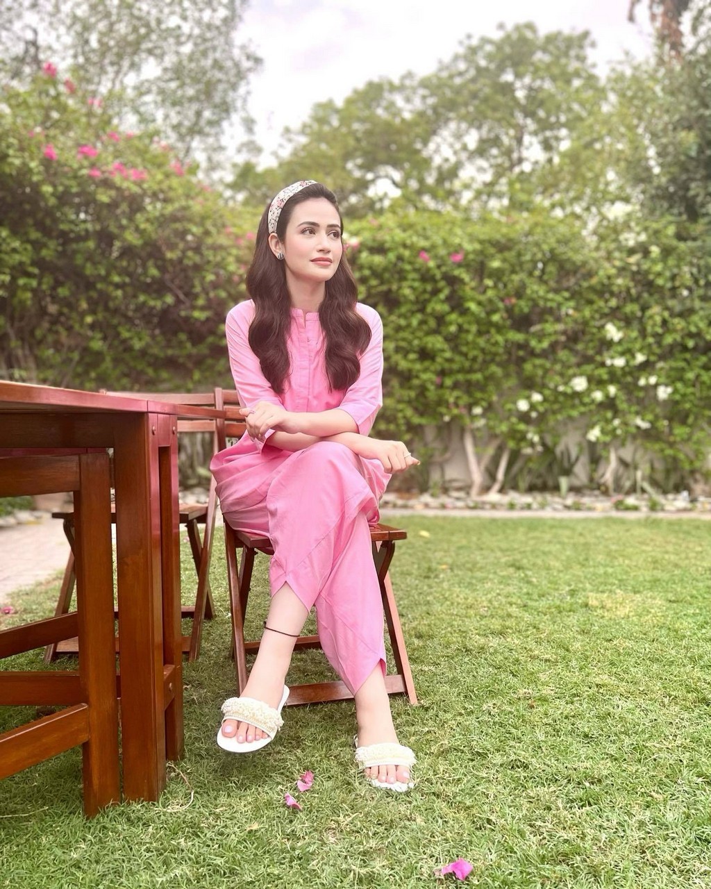 Sana Javed Pies